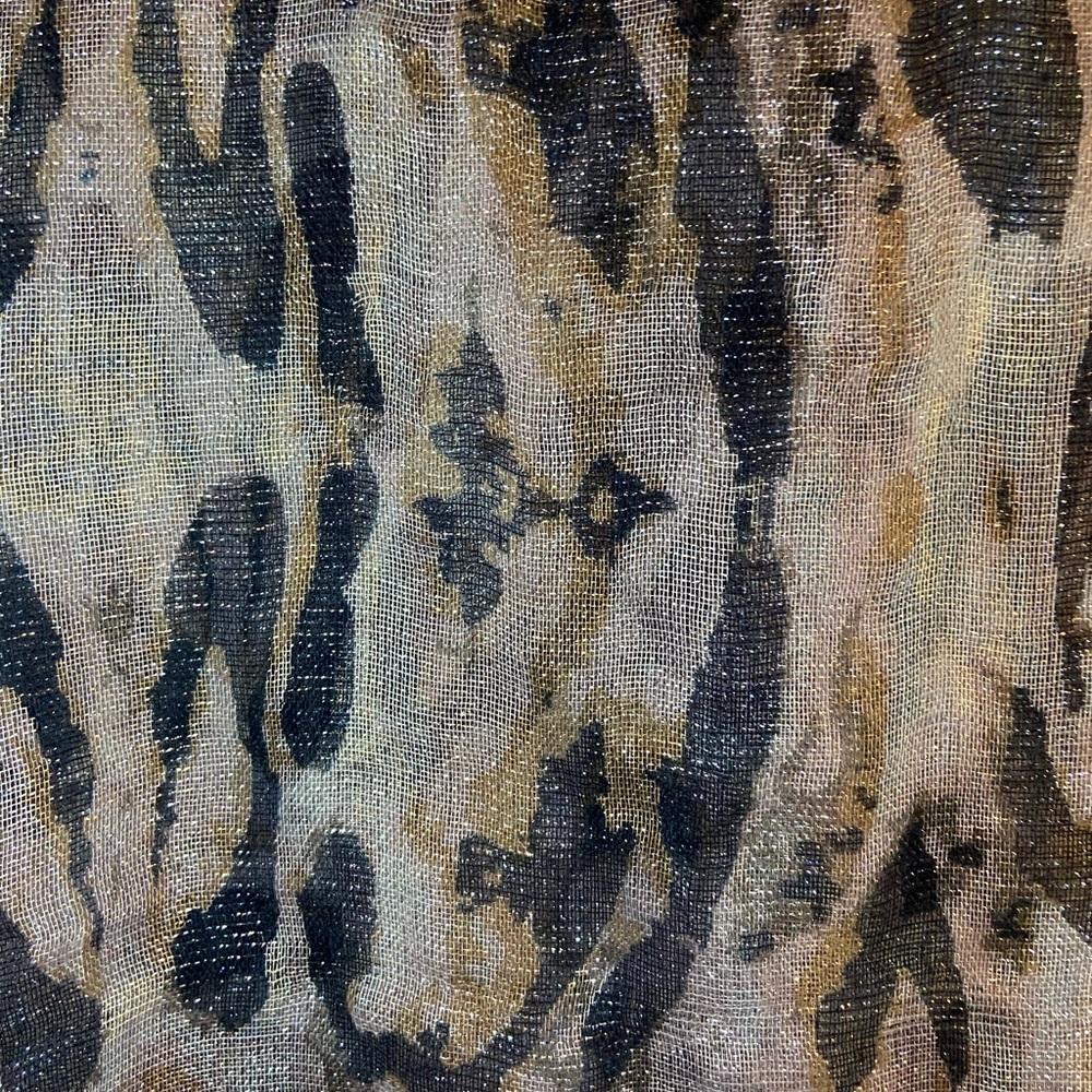 Metallic Infinity Scarf - Picture 4 of 5